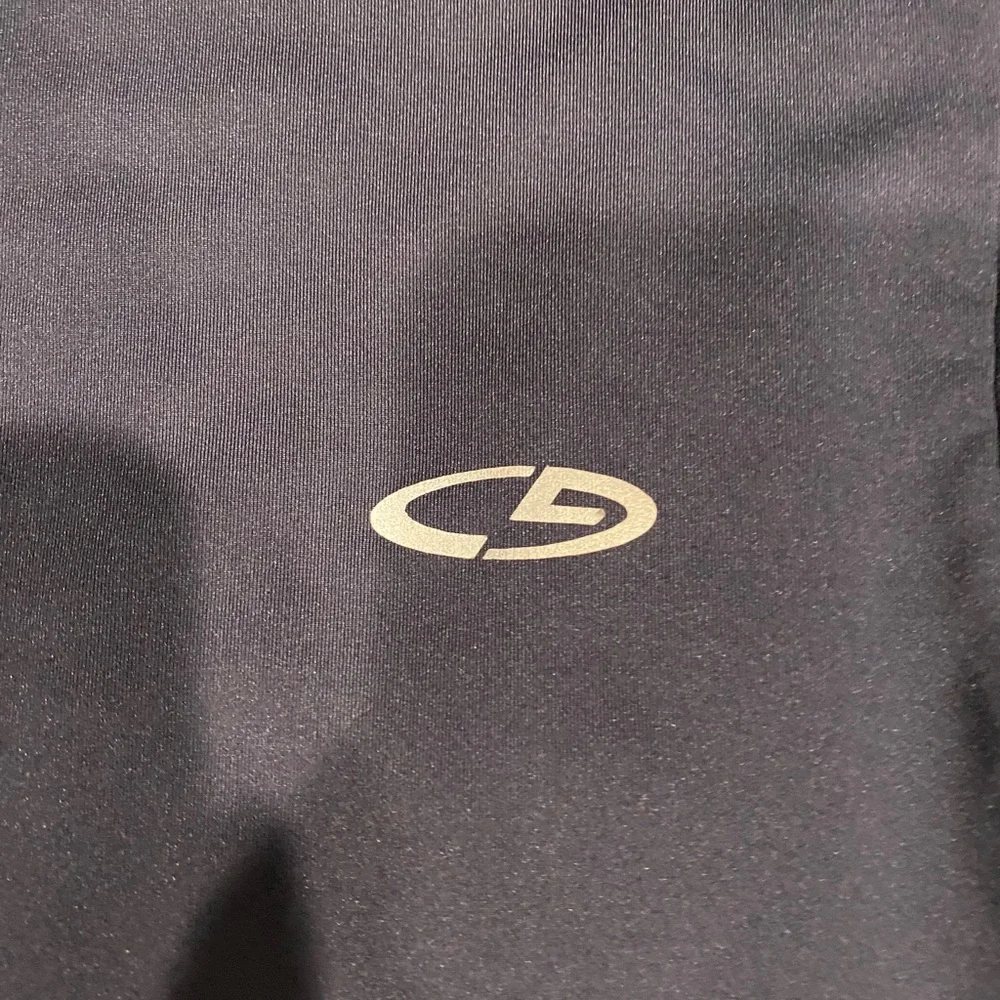 CG by Champion boys duo dry long sleeve top dark blue size Small